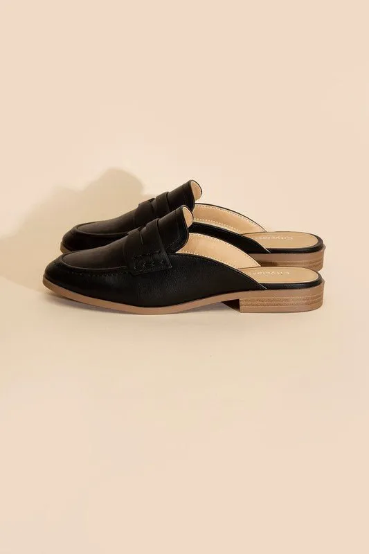 Flat Mules