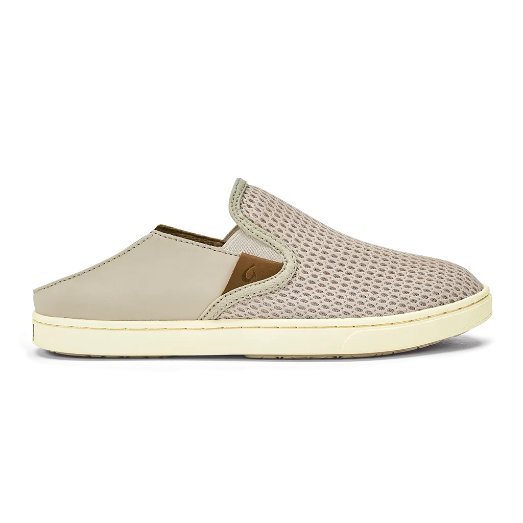 OluKai Women's Pehuea