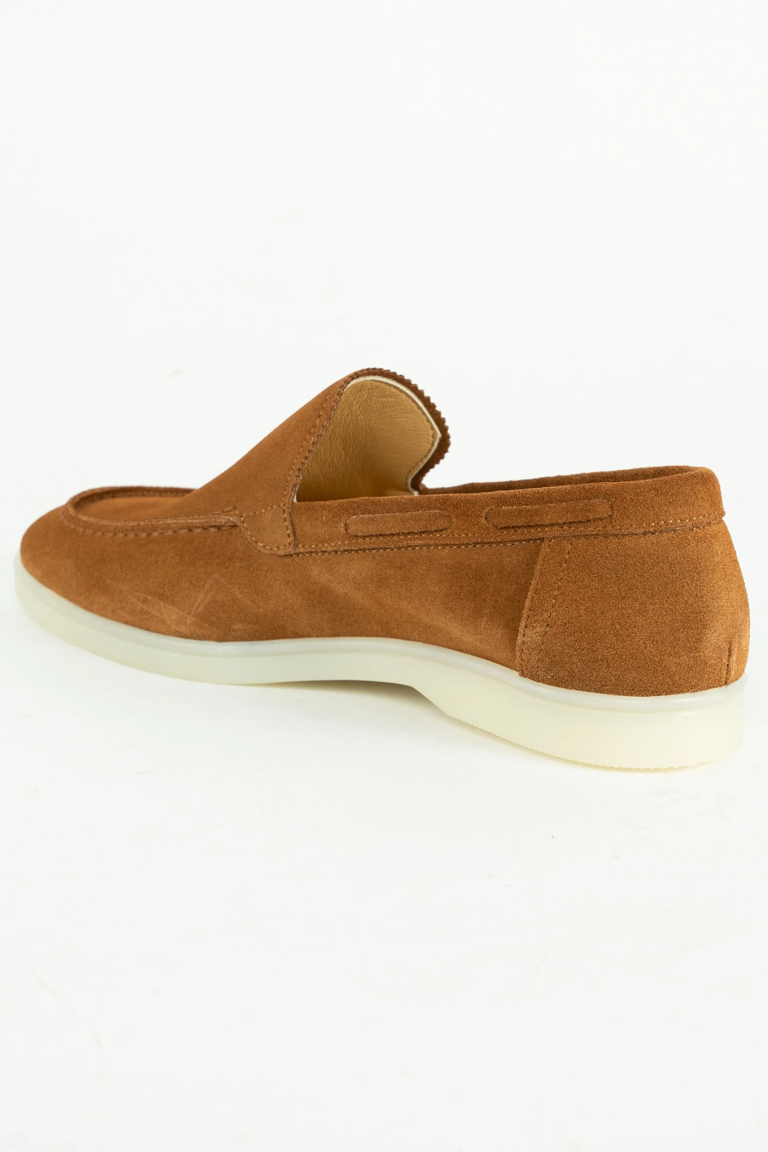 THE MENDOZA SUEDE LOAFER