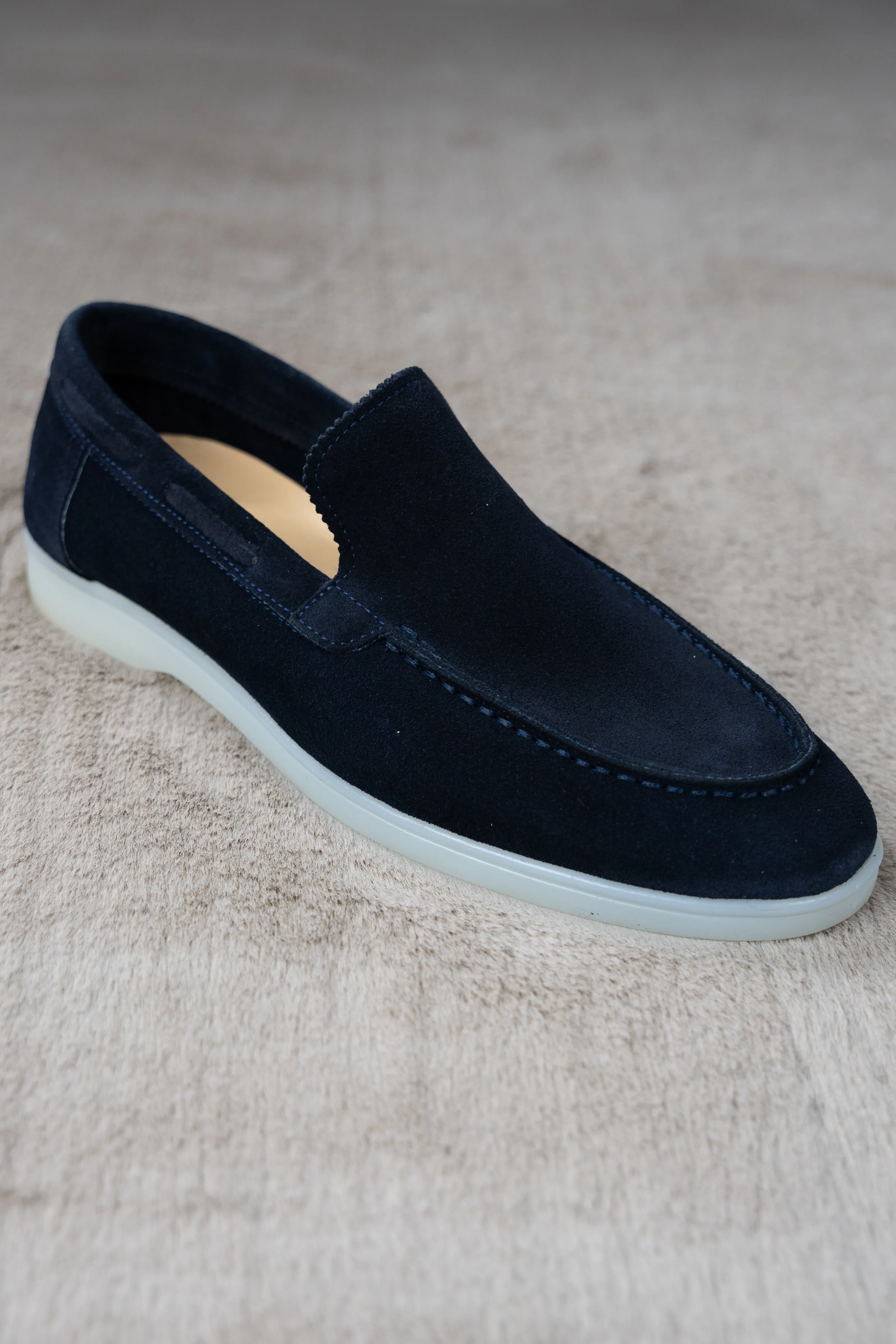 THE MENDOZA SUEDE LOAFER