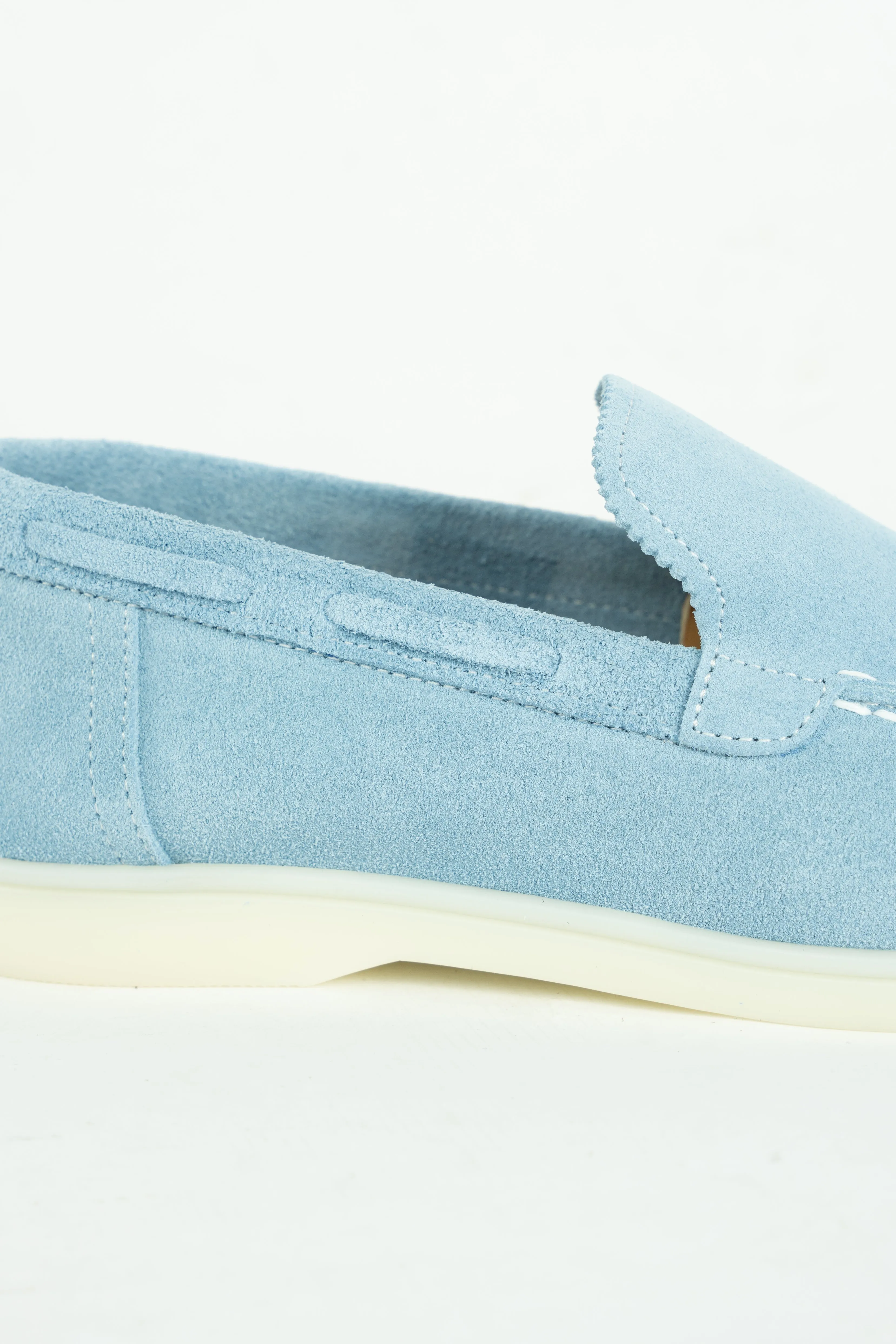 THE MENDOZA SUEDE LOAFER