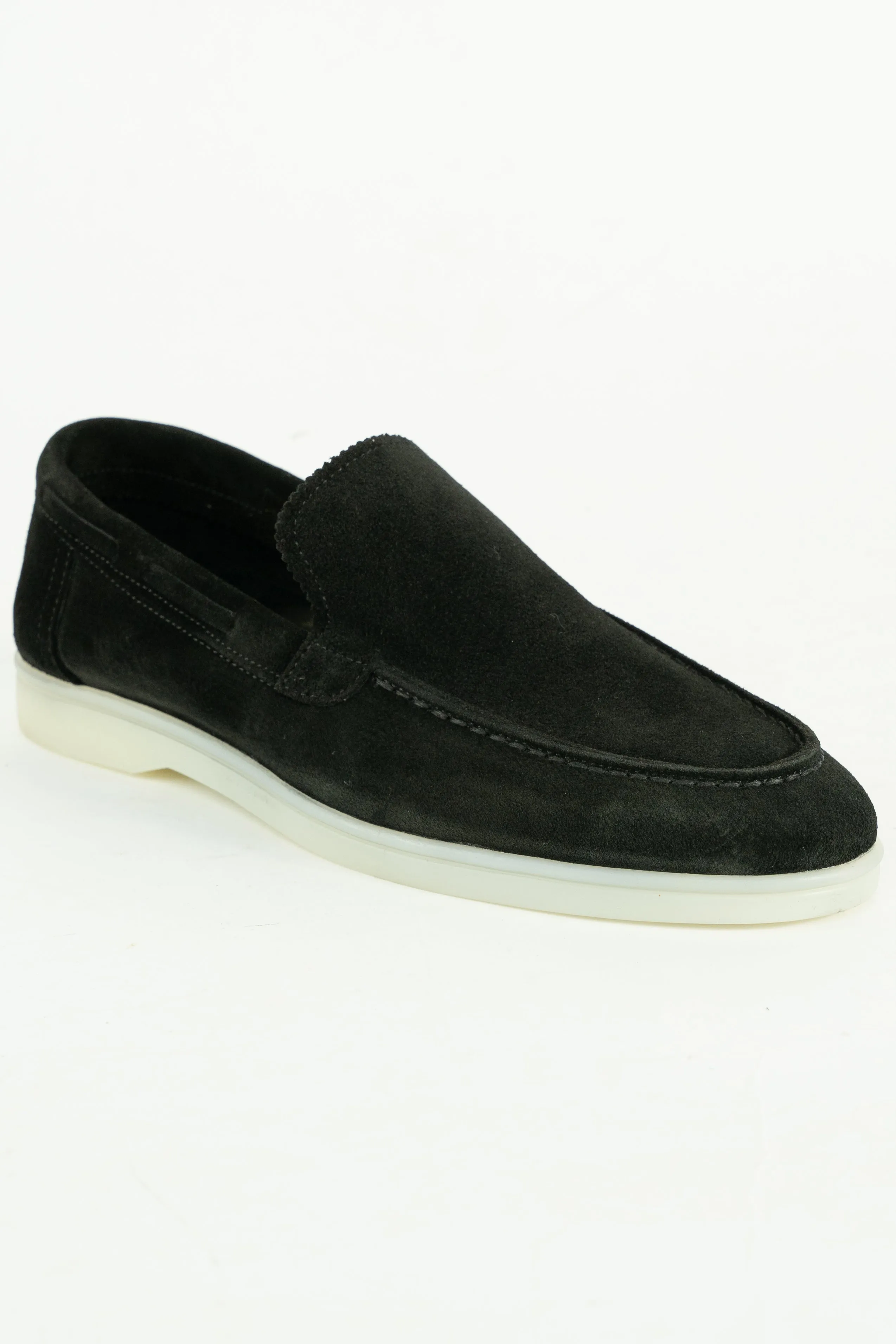 THE MENDOZA SUEDE LOAFER