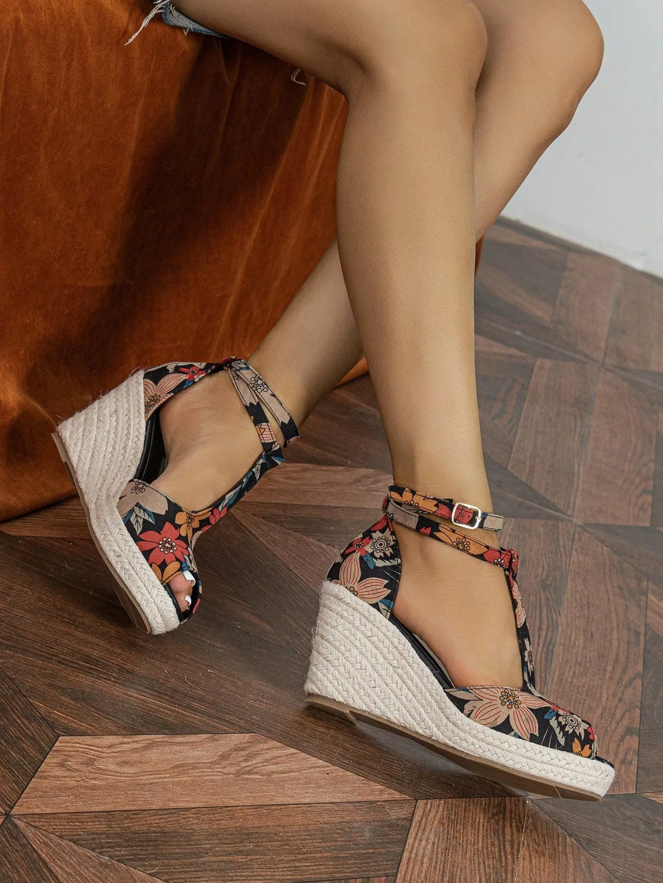 Women Random Floral Print Peep Toe Espadrille Wedge Shoes